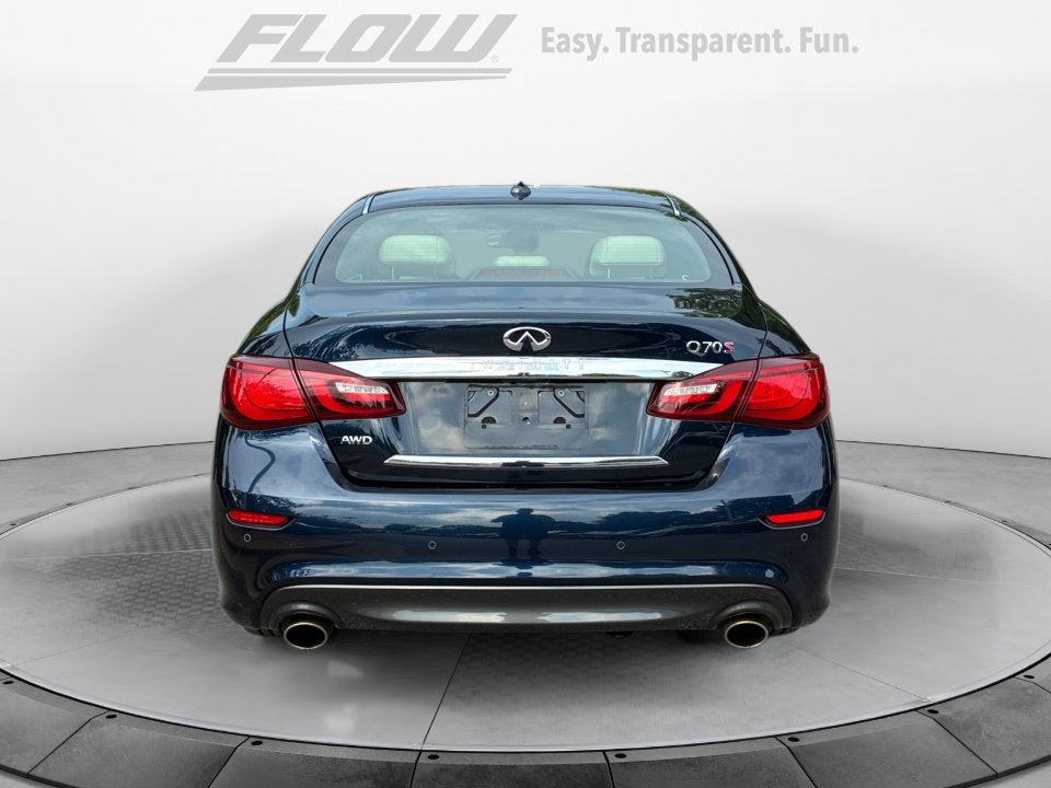 2015 INFINITI Q70 3.7X