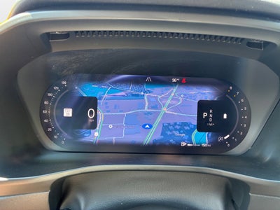 2025 Volvo XC40 Ultra Bright Theme