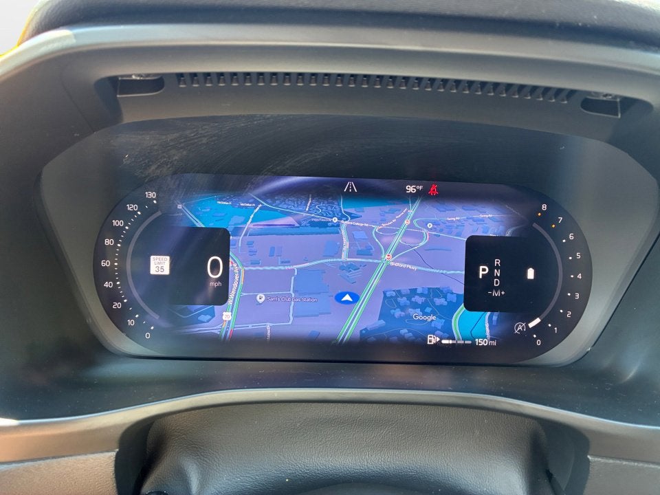 2025 Volvo XC40 Ultra Bright Theme