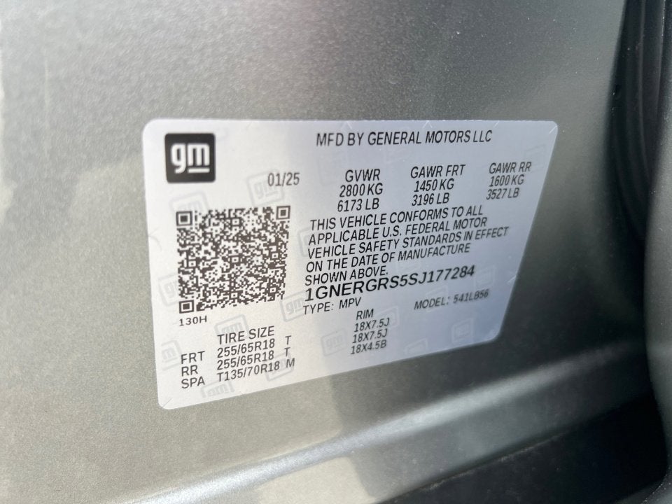 2025 Chevrolet Traverse LT