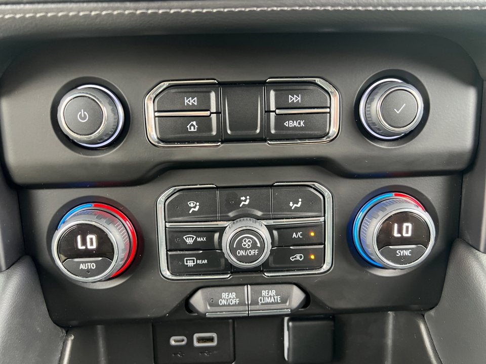 2023 Chevrolet Tahoe LS