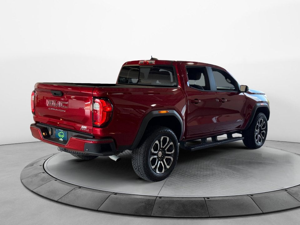 2024 GMC Canyon AT4