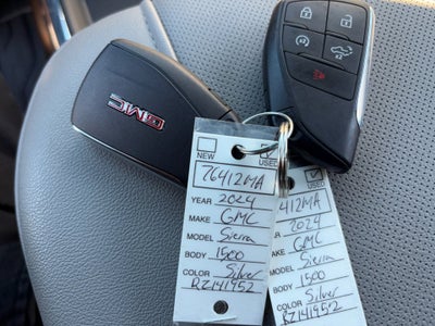 2024 GMC Sierra 1500 SLT