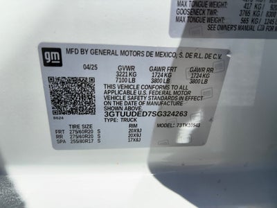 2025 GMC Sierra 1500 SLT