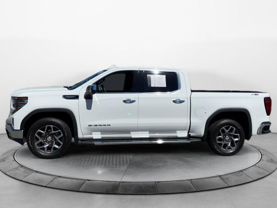 2025 GMC Sierra 1500 SLT
