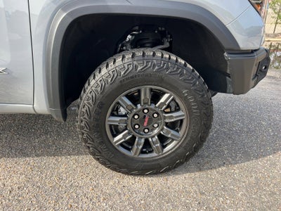 2025 GMC Sierra 1500 AT4X