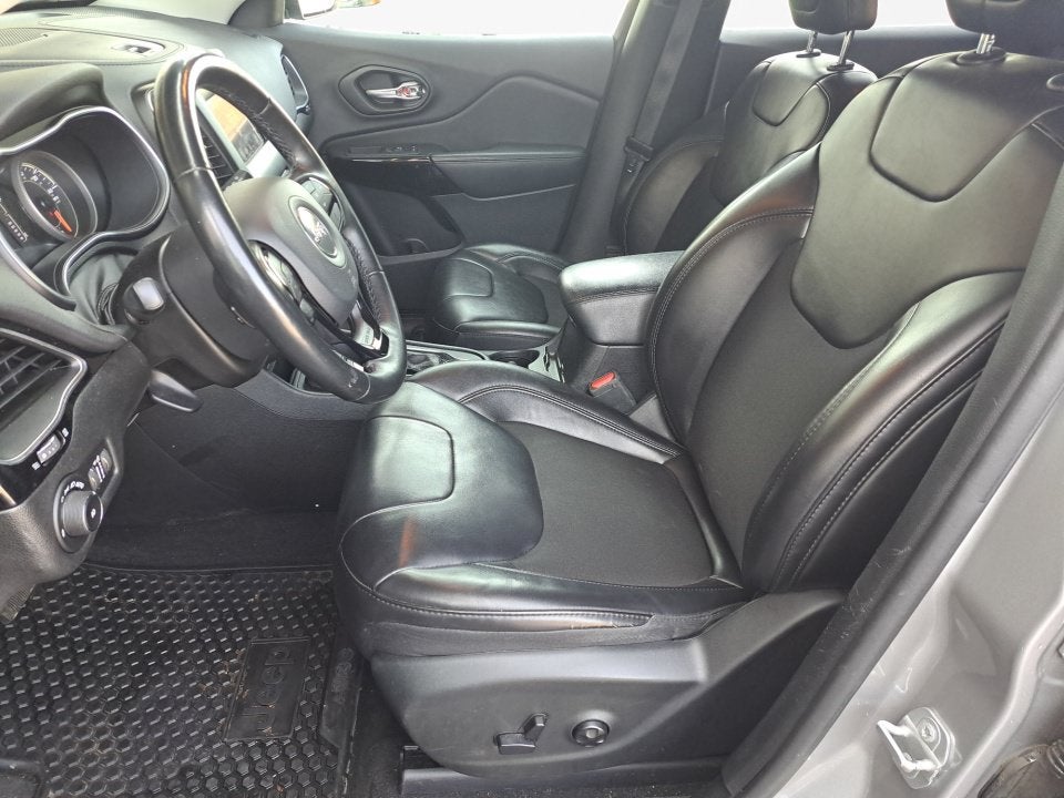 2019 Jeep Cherokee Altitude