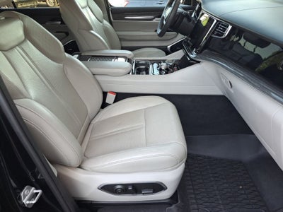 2022 Jeep Wagoneer Series III 4x4