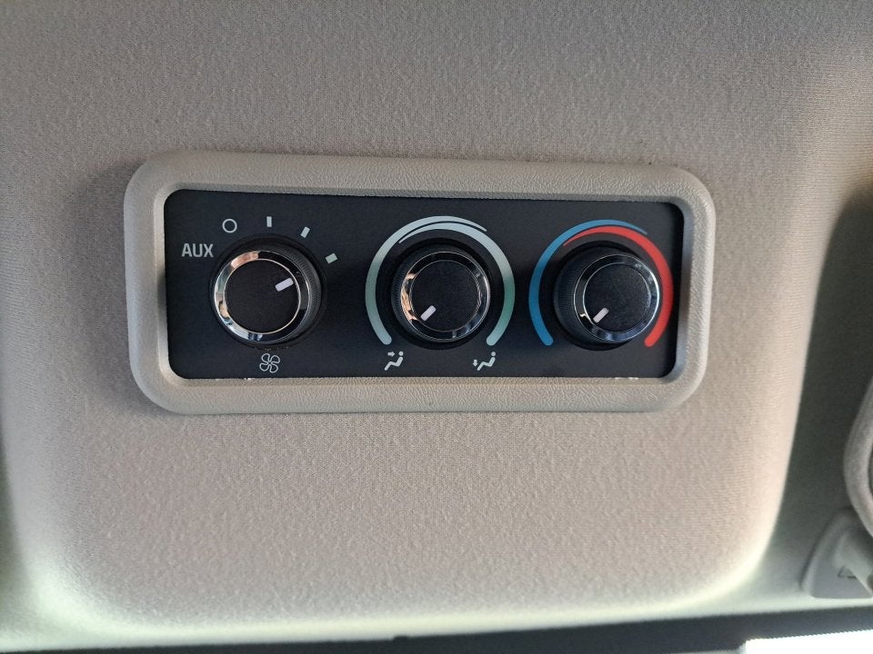 2017 Chevrolet Express Passenger 3500 LT