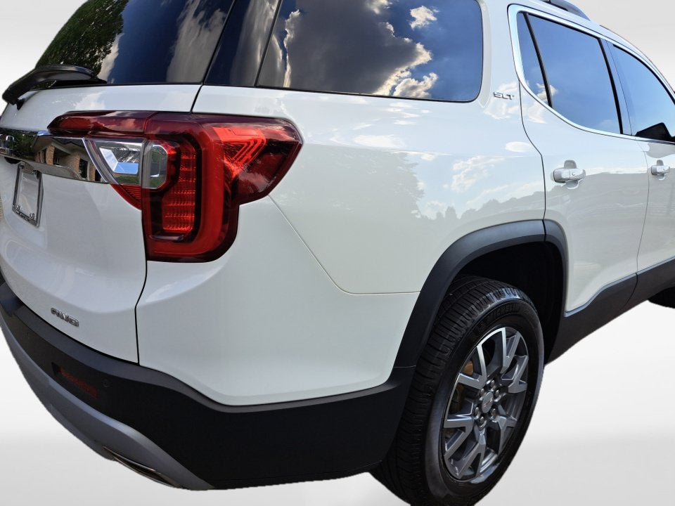 2022 GMC Acadia SLT