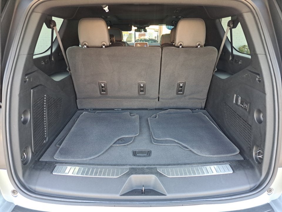 2023 GMC Yukon XL AT4