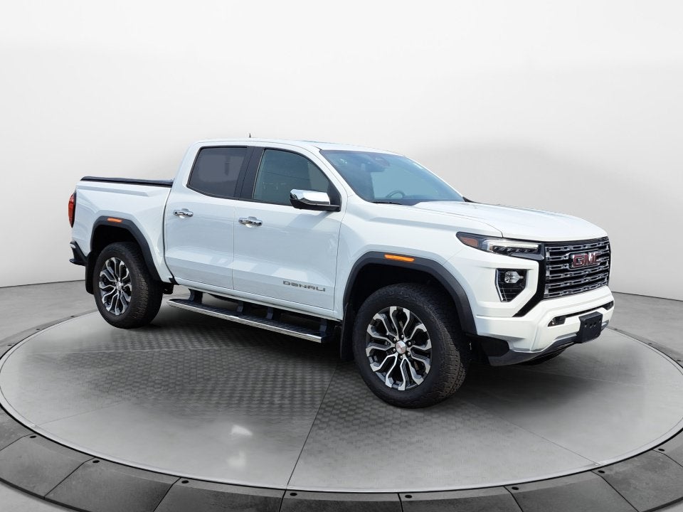 2023 GMC Canyon Denali