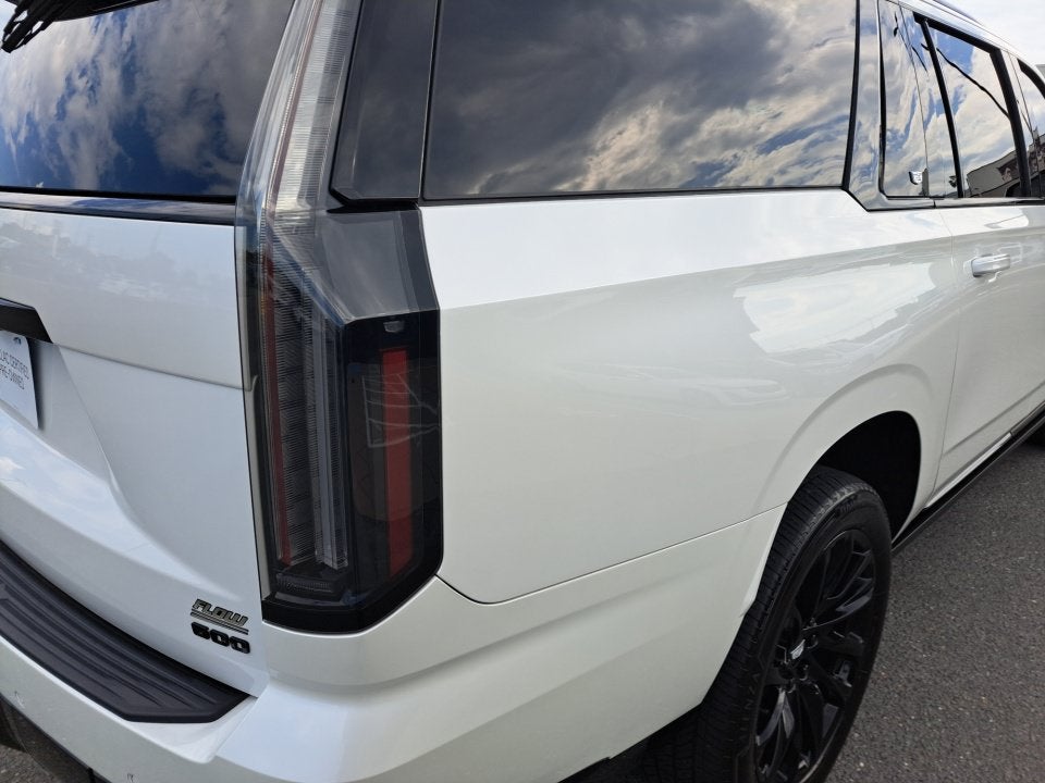 2025 Cadillac Escalade ESV Sport Platinum