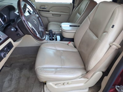 2010 Cadillac Escalade Luxury