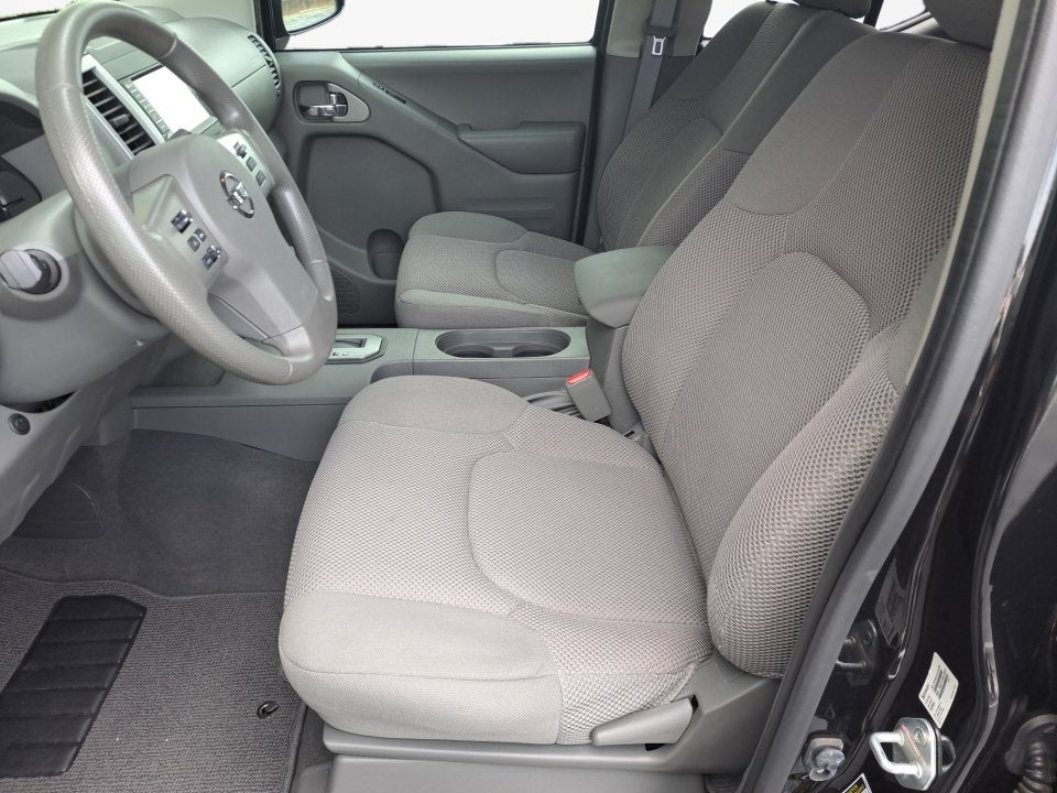 2021 Nissan Frontier Crew Cab SV 4x4