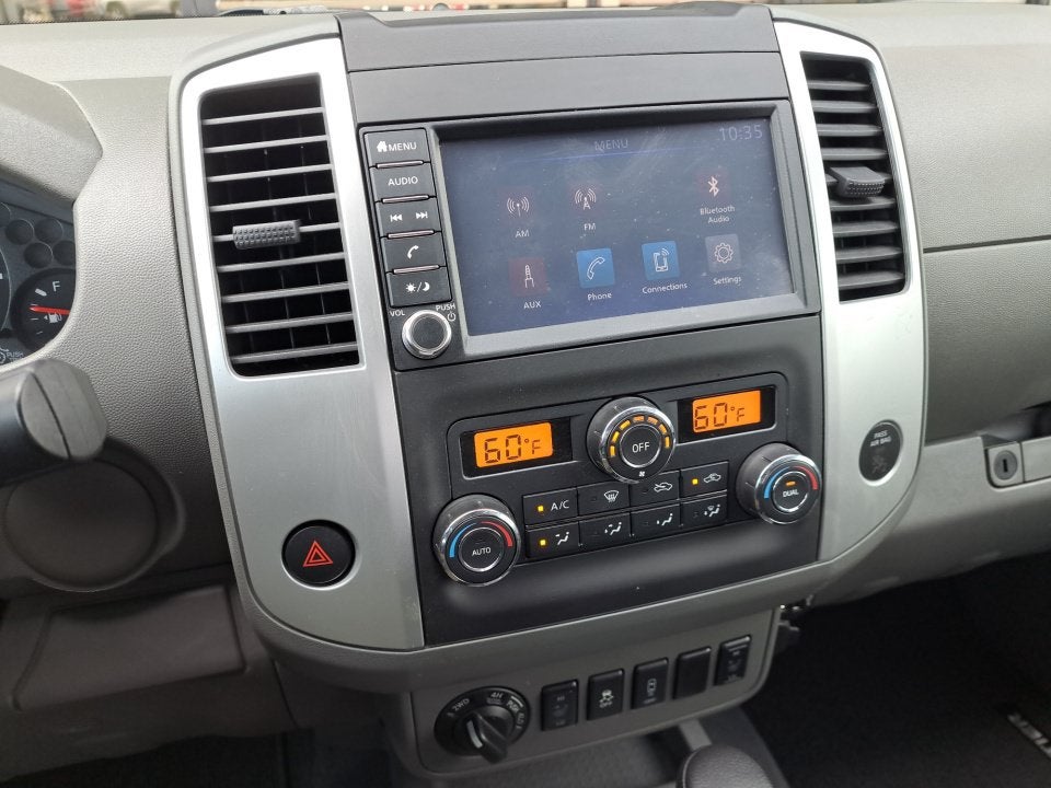 2021 Nissan Frontier Crew Cab SV 4x4