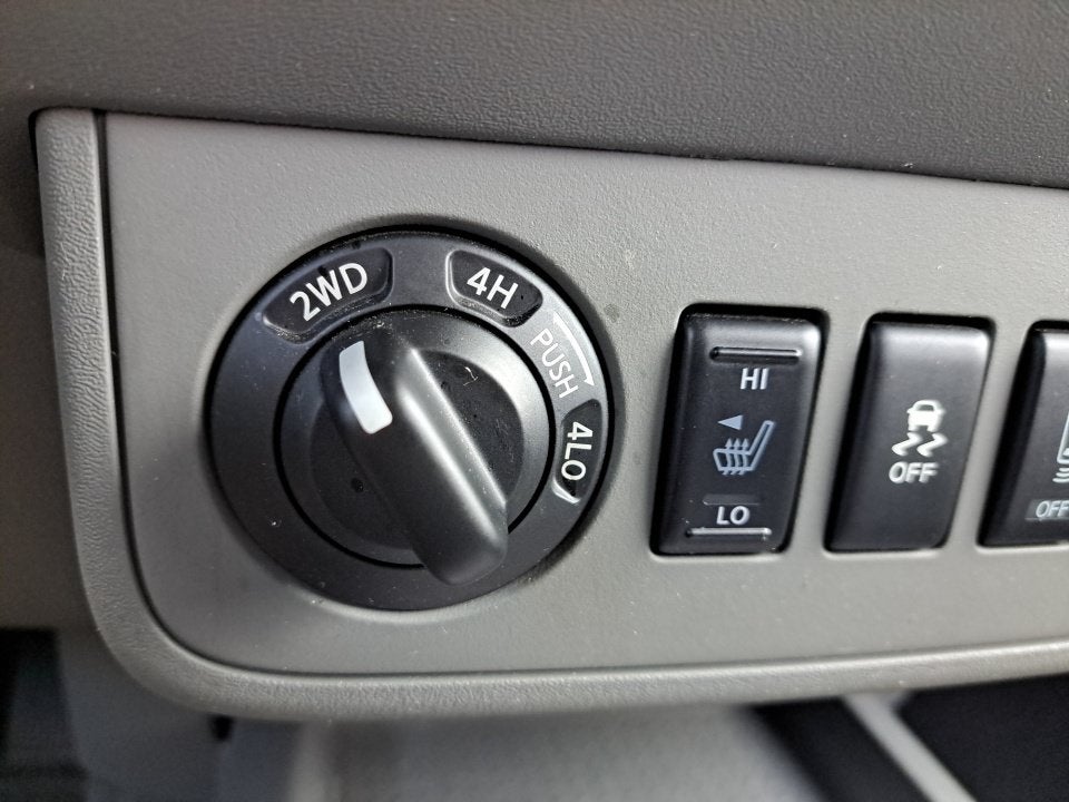 2021 Nissan Frontier Crew Cab SV 4x4