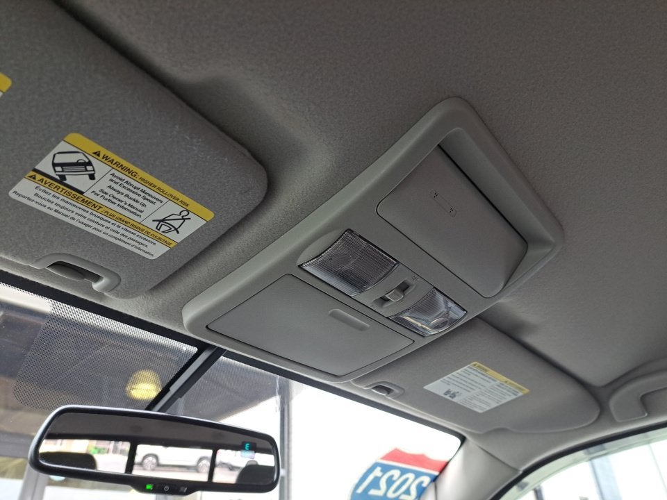 2021 Nissan Frontier Crew Cab SV 4x4
