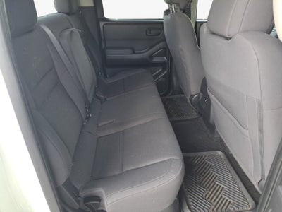 2022 Nissan Frontier Crew Cab S 4x4