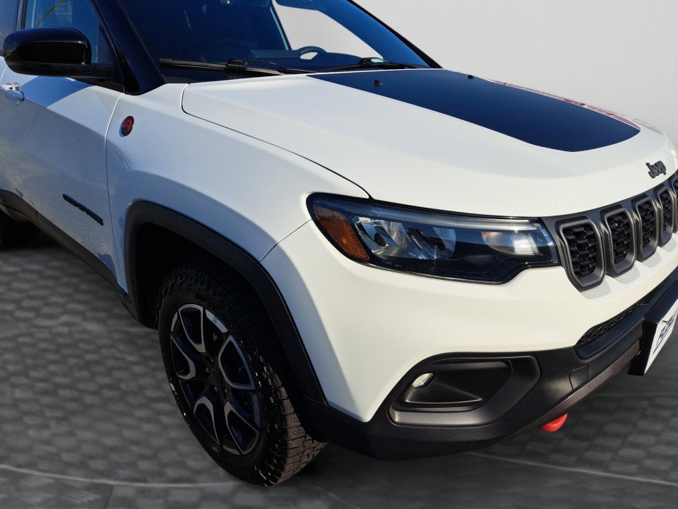2025 Jeep Compass Trailhawk 4x4