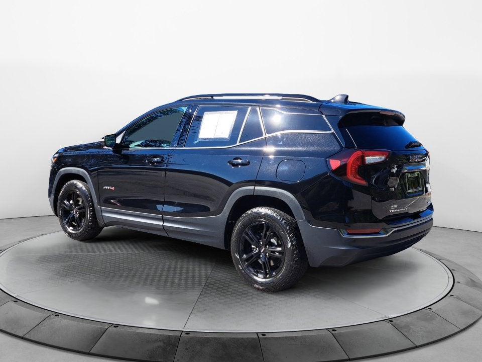 2024 GMC Terrain AT4
