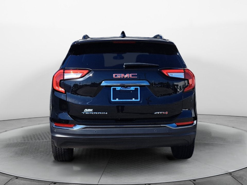 2024 GMC Terrain AT4