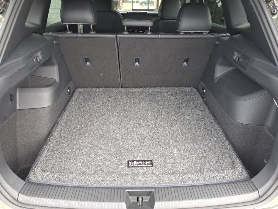 2025 Volkswagen Tiguan 2.0T SE R-Line Black