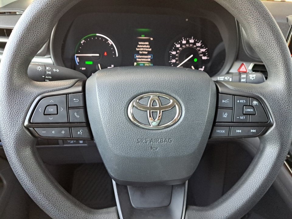 2022 Toyota Sienna LE