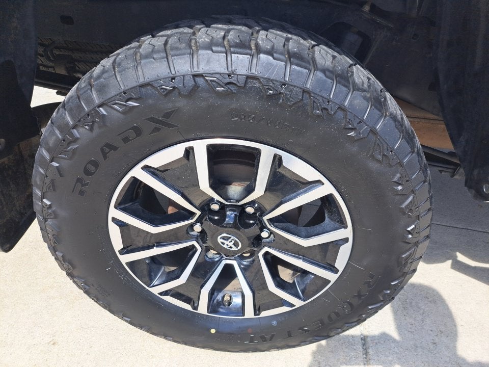 2020 Toyota Tacoma TRD Sport