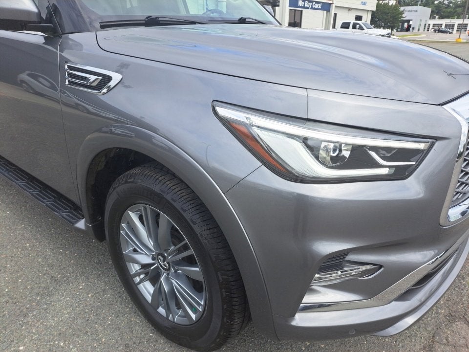2021 INFINITI QX80 LUXE