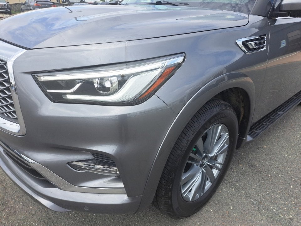 2021 INFINITI QX80 LUXE