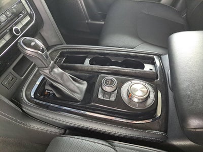 2021 INFINITI QX80 LUXE