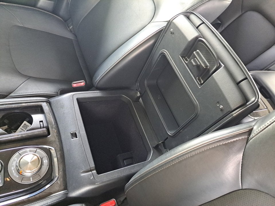 2021 INFINITI QX80 LUXE