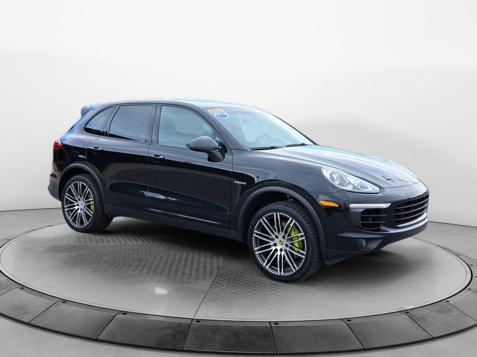 2015 Porsche Cayenne S E-Hybrid