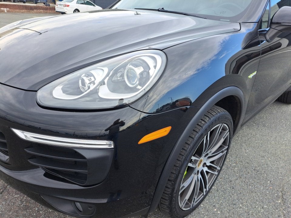 2015 Porsche Cayenne S E-Hybrid