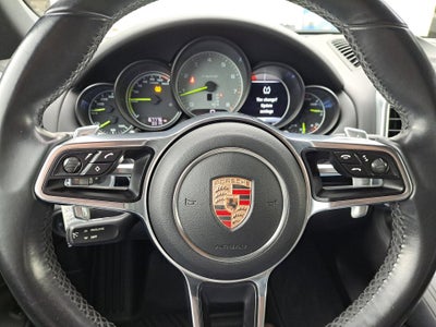 2015 Porsche Cayenne S E-Hybrid