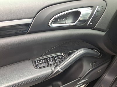 2015 Porsche Cayenne S E-Hybrid