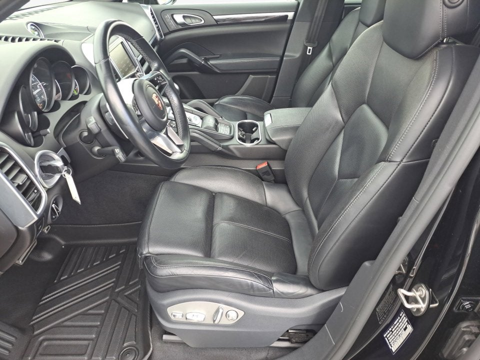 2015 Porsche Cayenne S E-Hybrid